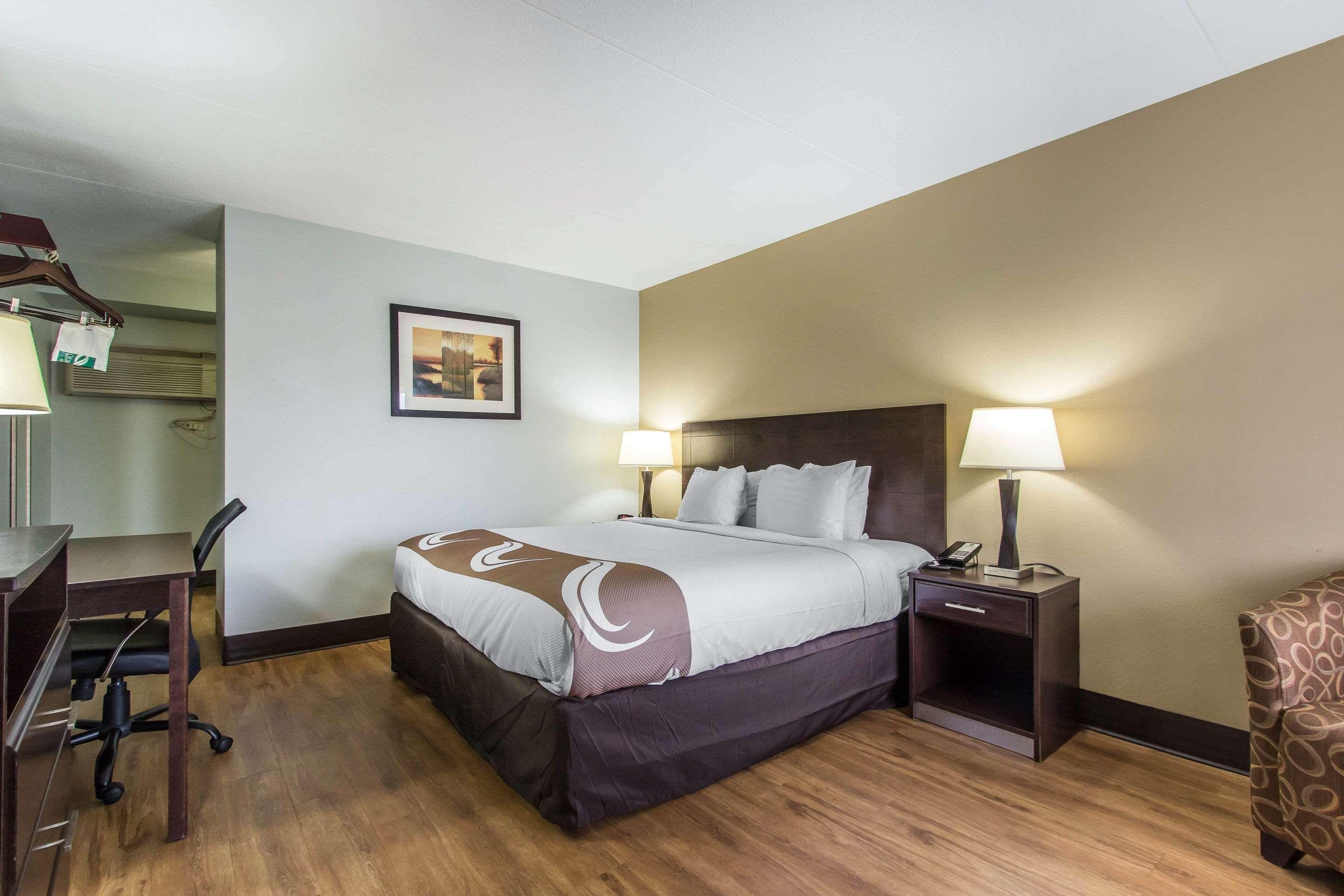Quality Inn Downtown Historic District Мобил Экстерьер фото