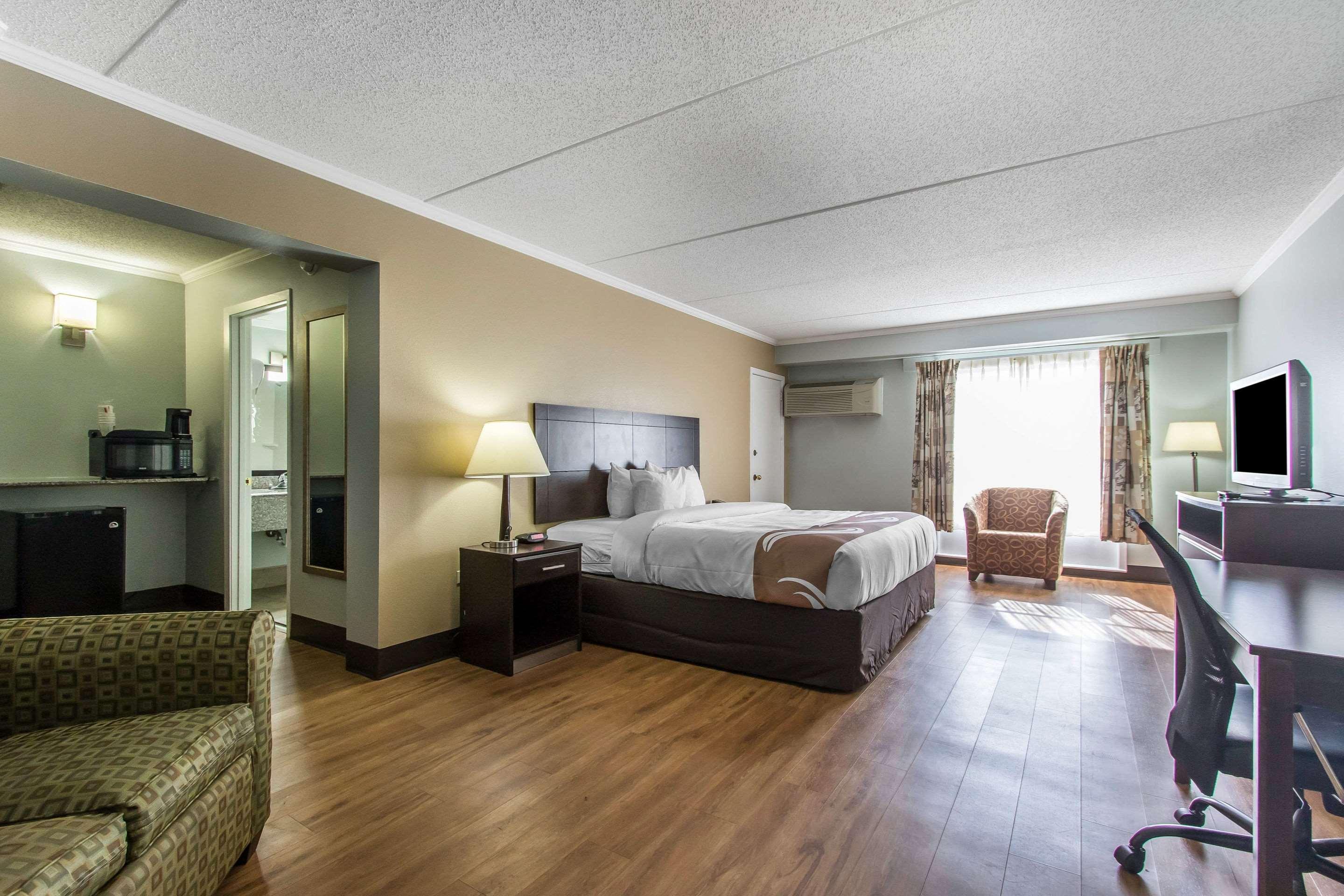 Quality Inn Downtown Historic District Мобил Экстерьер фото