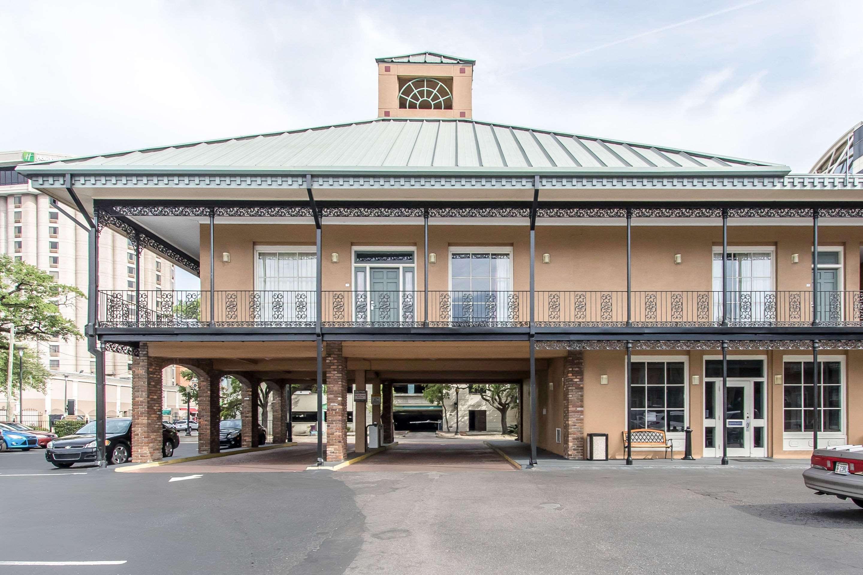 Quality Inn Downtown Historic District Мобил Экстерьер фото