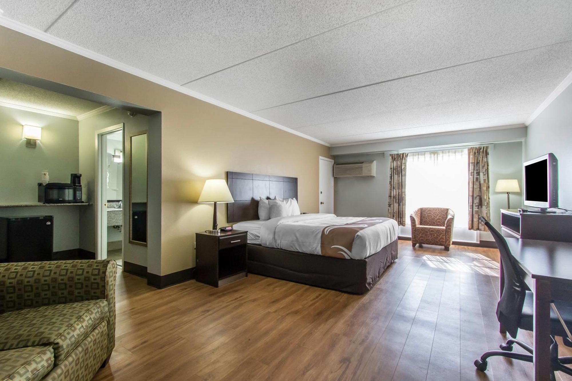 Quality Inn Downtown Historic District Мобил Экстерьер фото